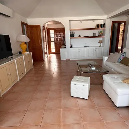 Sabina Villa *